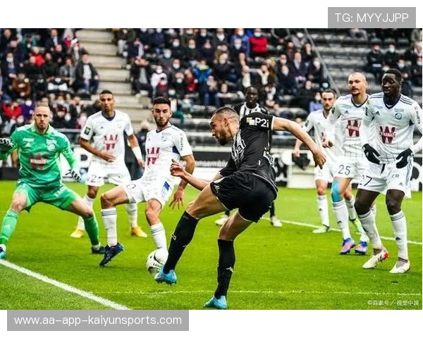 球迷不满勒沃库森，法兰克福迎来赛季重要转折点？，法兰克福对勒沃库森视频直播