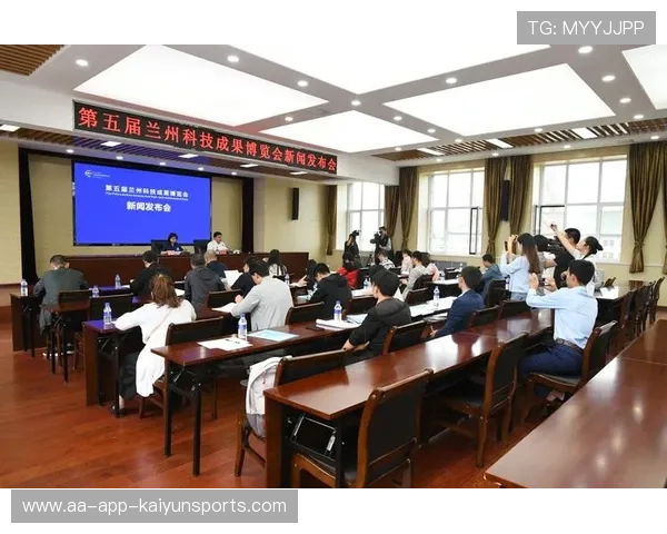 赛后新闻中心深度分析报道，赛后新闻发布会流程